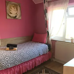 https://becontreelodge.brighton-hotels-england.com